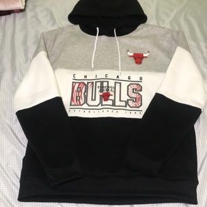 BNWOT Mens Pullover Hoodie